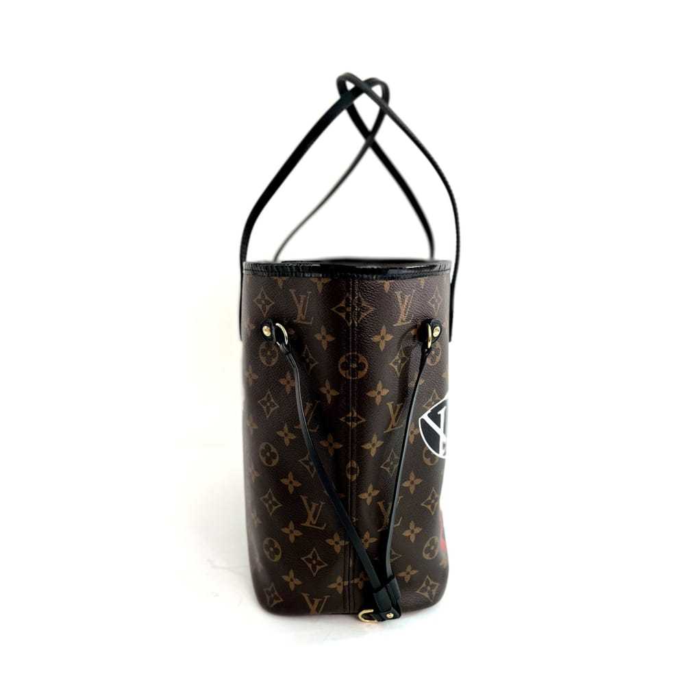 Louis Vuitton Neverfull leather tote - image 7