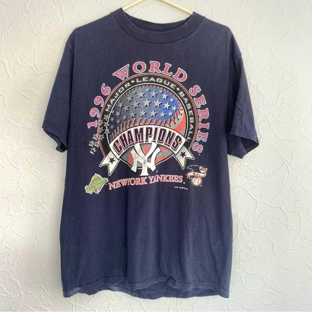 Logo 7 VINTAGE LOGO 7 NEW YORK YANKEES 1996 WORLD… - image 1