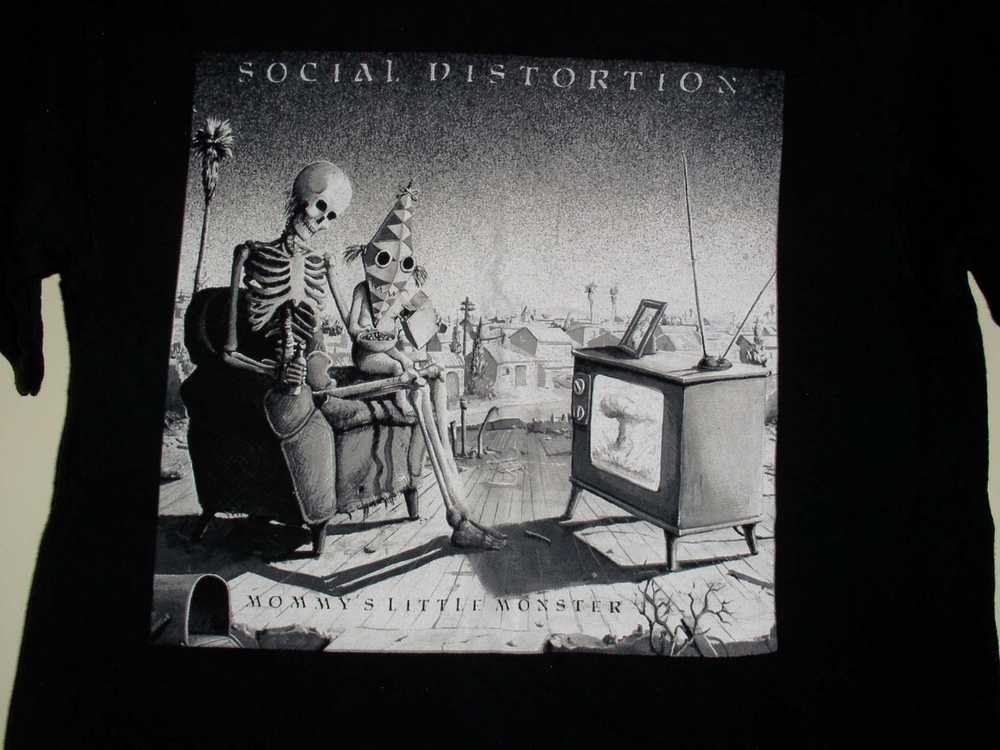 Band Tees × Delta × Vintage Social Distortion Con… - image 2