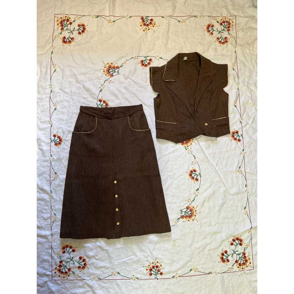 Vintage 1960s Brown Two Piece Suit - Vest and Ski… - image 4