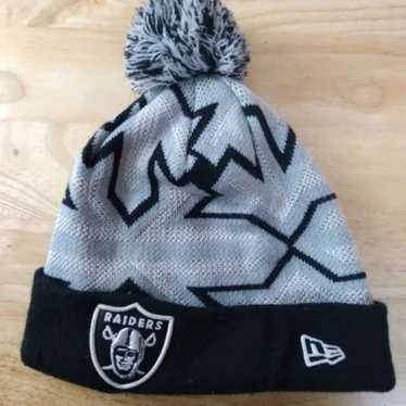 Las Vegas Raiders Beanie - Olive Medium Pom Knit - New Era