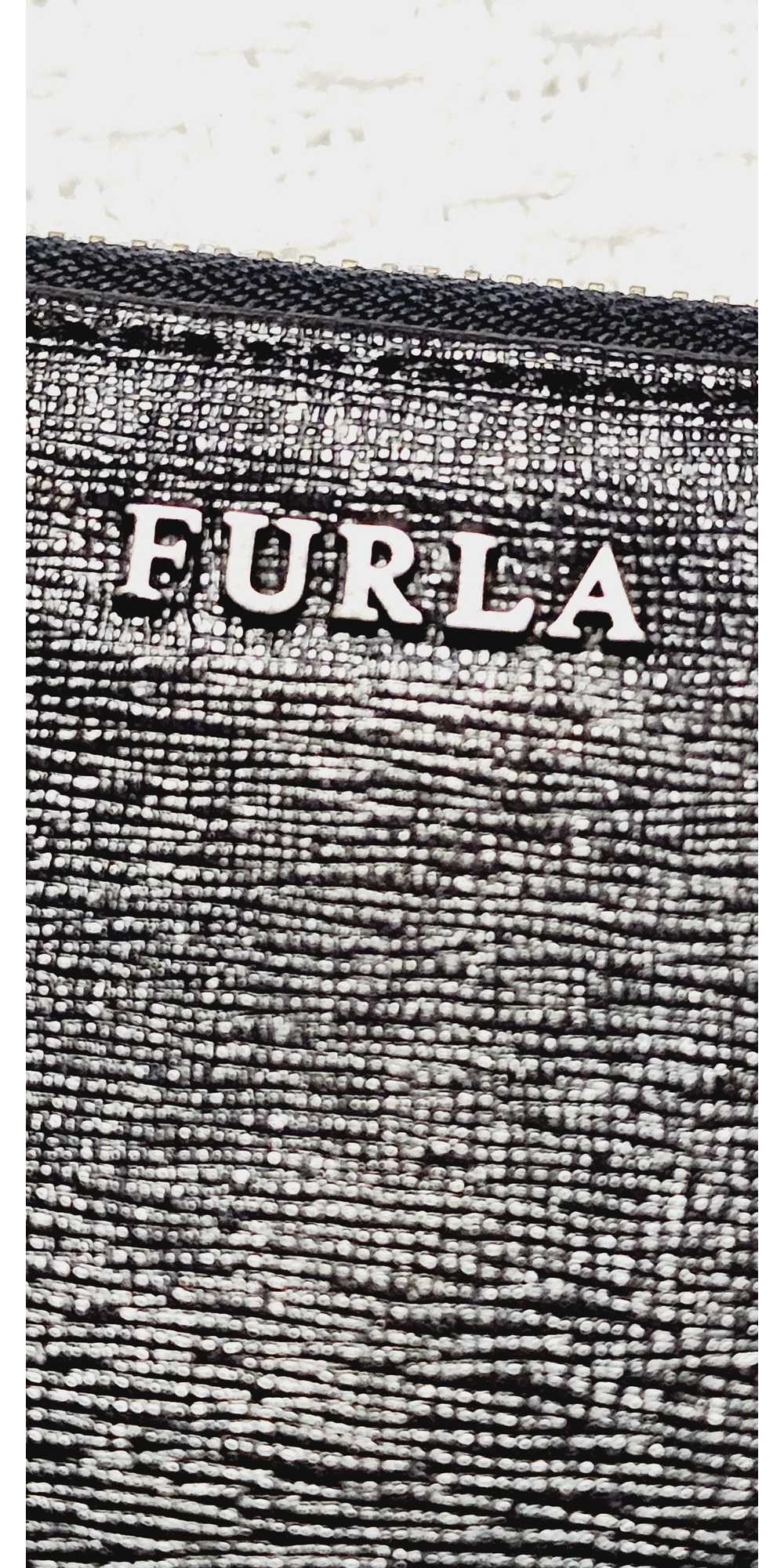 Furla Zippy Wallet - image 7