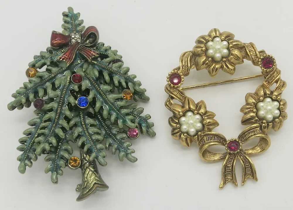 2 Avon Christmas Pins 1st Annual Tree  & Wreath G… - image 2