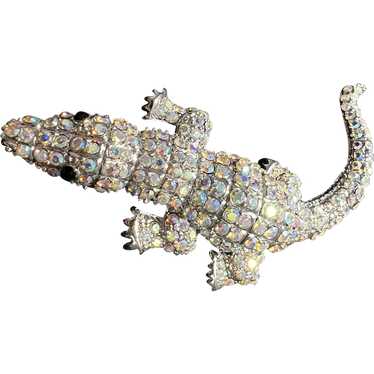 Gorgeous Vintage Shinning Gecko Brooch - image 1