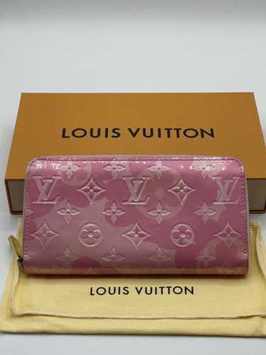 Louis Vuitton Louis Vuitton Valentine Vernis Zippy