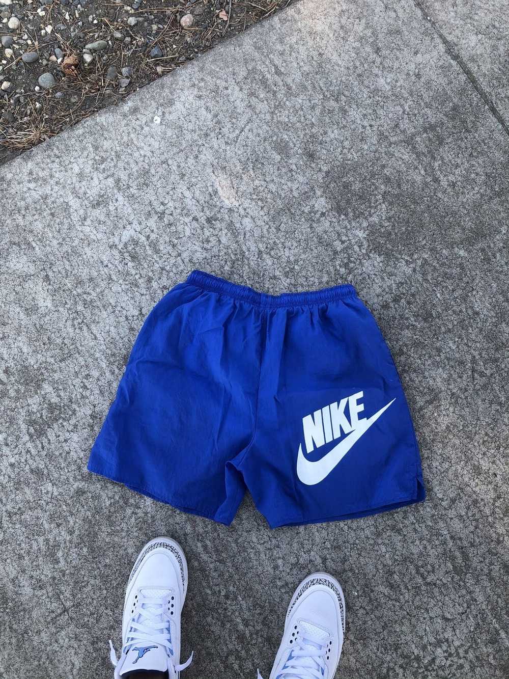 womens vintage nike shorts