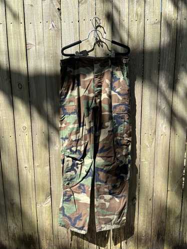 Vintage Vintage US Army Camo Pants