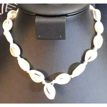 Other Sliced Cowrie Shell Necklace - image 1