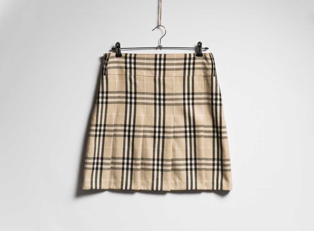 Burberry Vintage Burberry High Waisted Beige Mini… - image 2