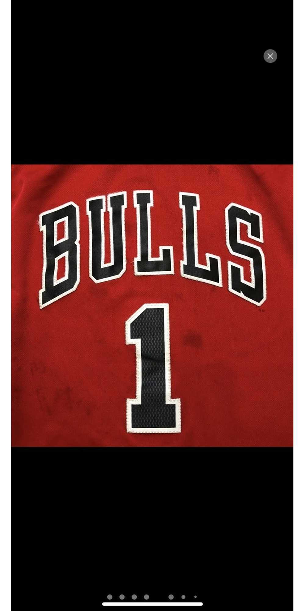 Buy NBA adidas Chicago Bulls 2011 Official Draft Day T-Shirt (Red, Large)  Online at Low Prices in India 