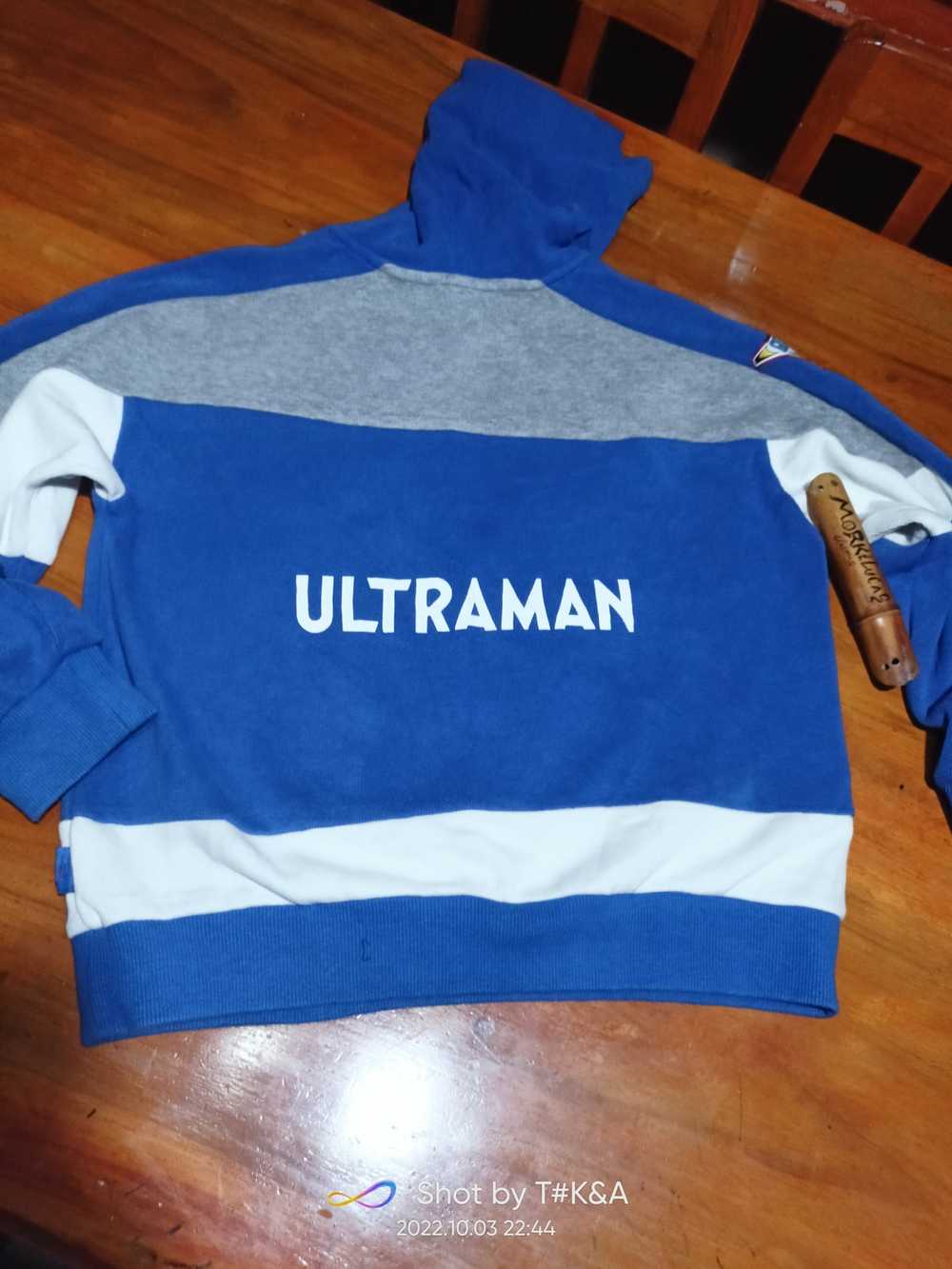 Japanese Brand × Vintage Vintage Ultraman Hoodie … - image 3