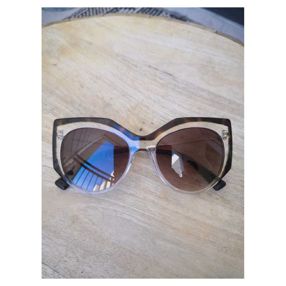 Valentino Garavani Oversized sunglasses - image 4