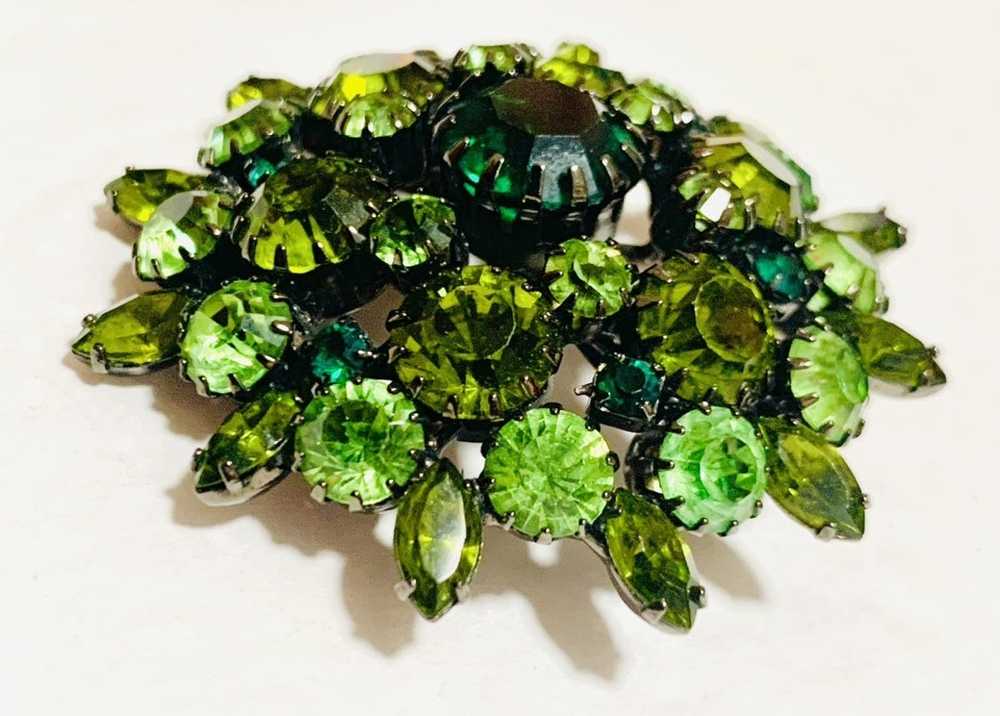 Vintage Vintage Green Rhinestone Brooch Pin - image 2