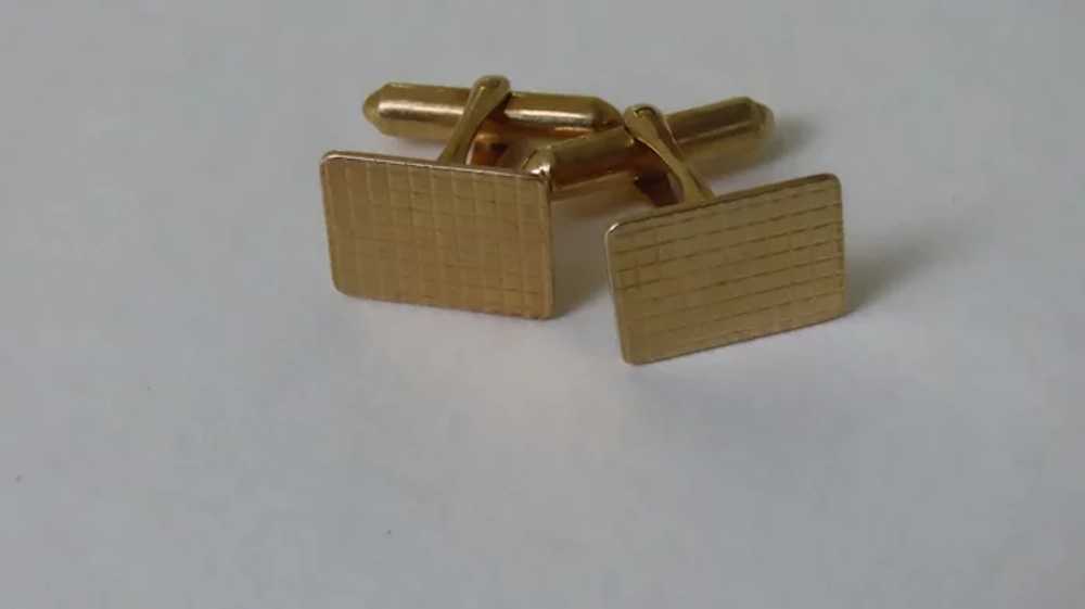 Pair of Mid Century Grid Pattern 14K Gold Cufflin… - image 2