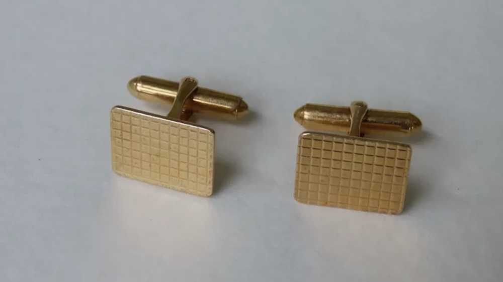 Pair of Mid Century Grid Pattern 14K Gold Cufflin… - image 3