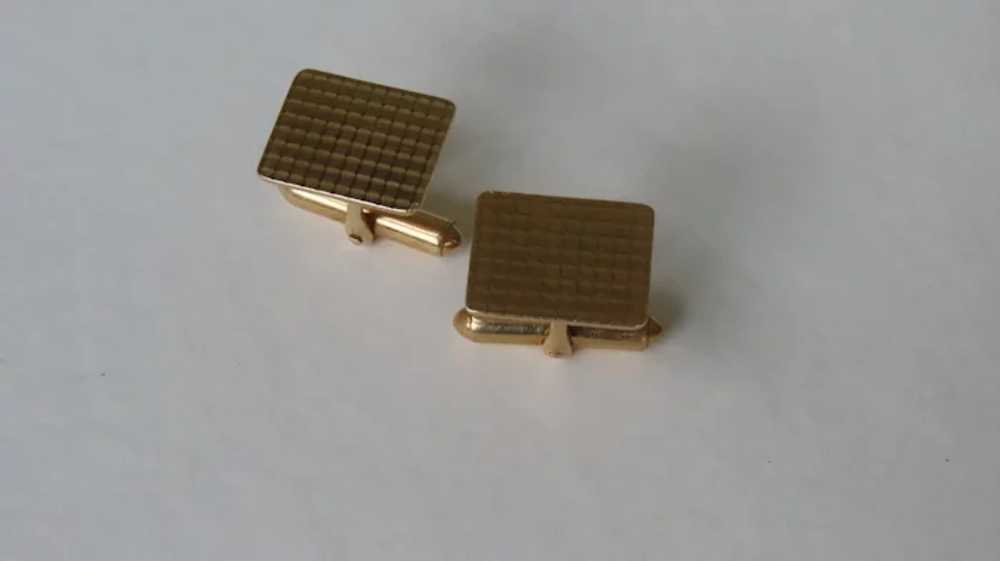 Pair of Mid Century Grid Pattern 14K Gold Cufflin… - image 7