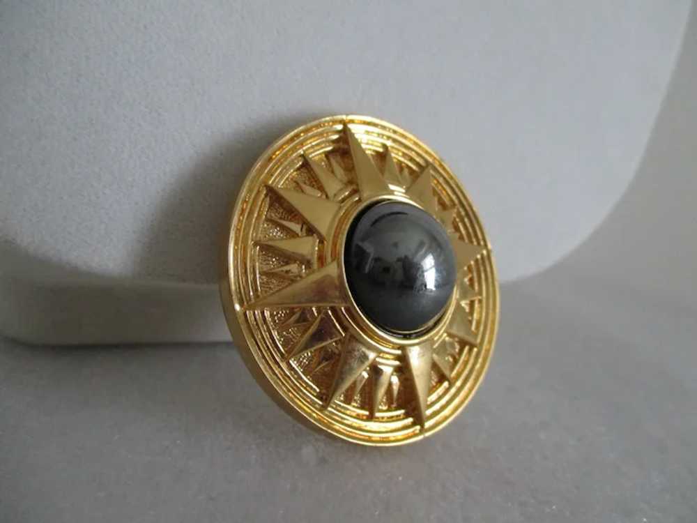 Large Hematite Cabochon Sun-Ray Brooch Vintage - image 4