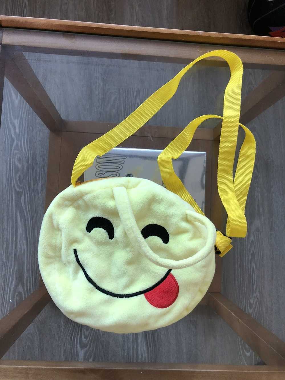 Disney × Streetwear × Vintage Smiley plush bag - image 2