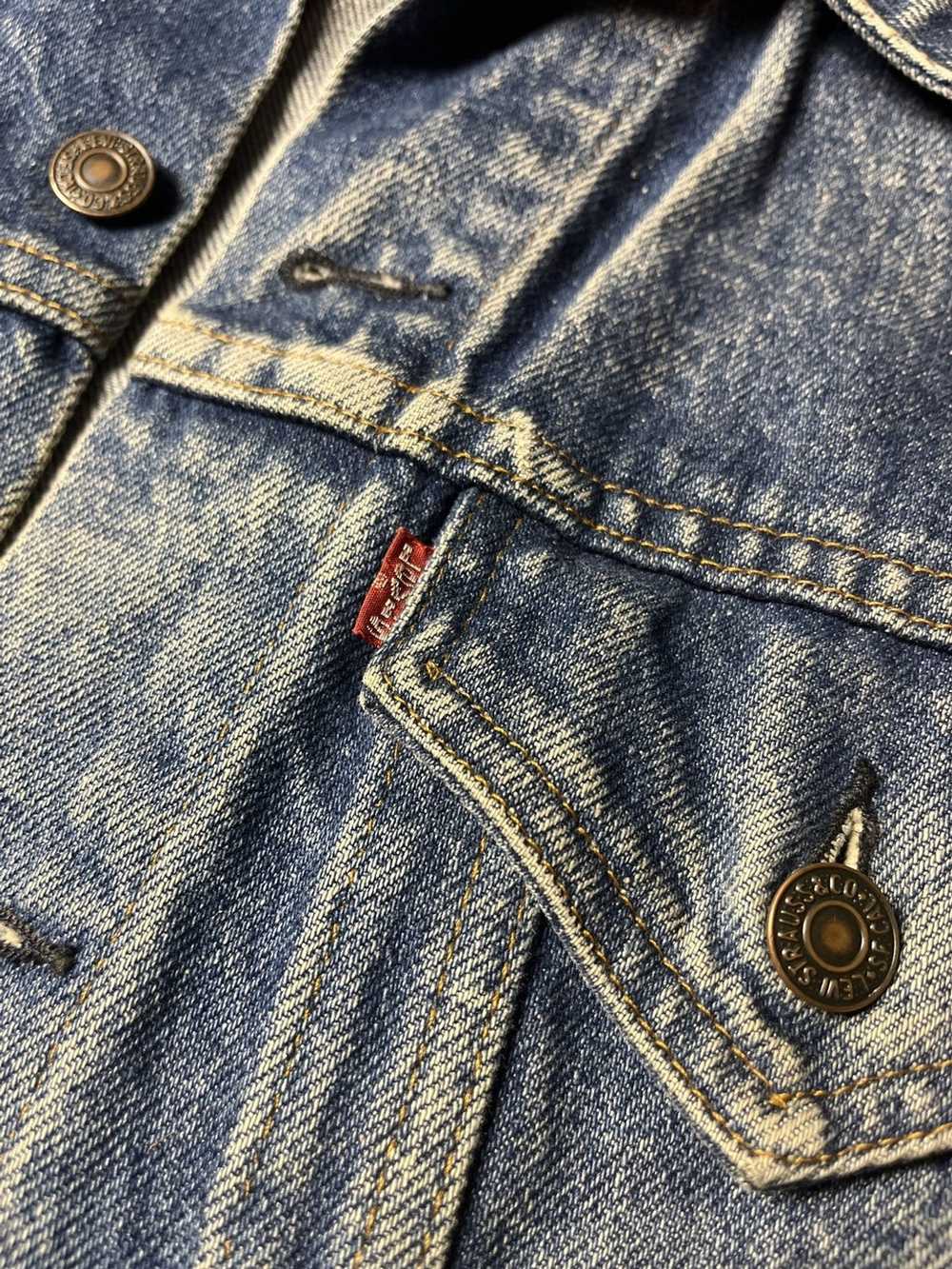 Vintage Vintage made in the USA Levi’s jean jacket - image 3