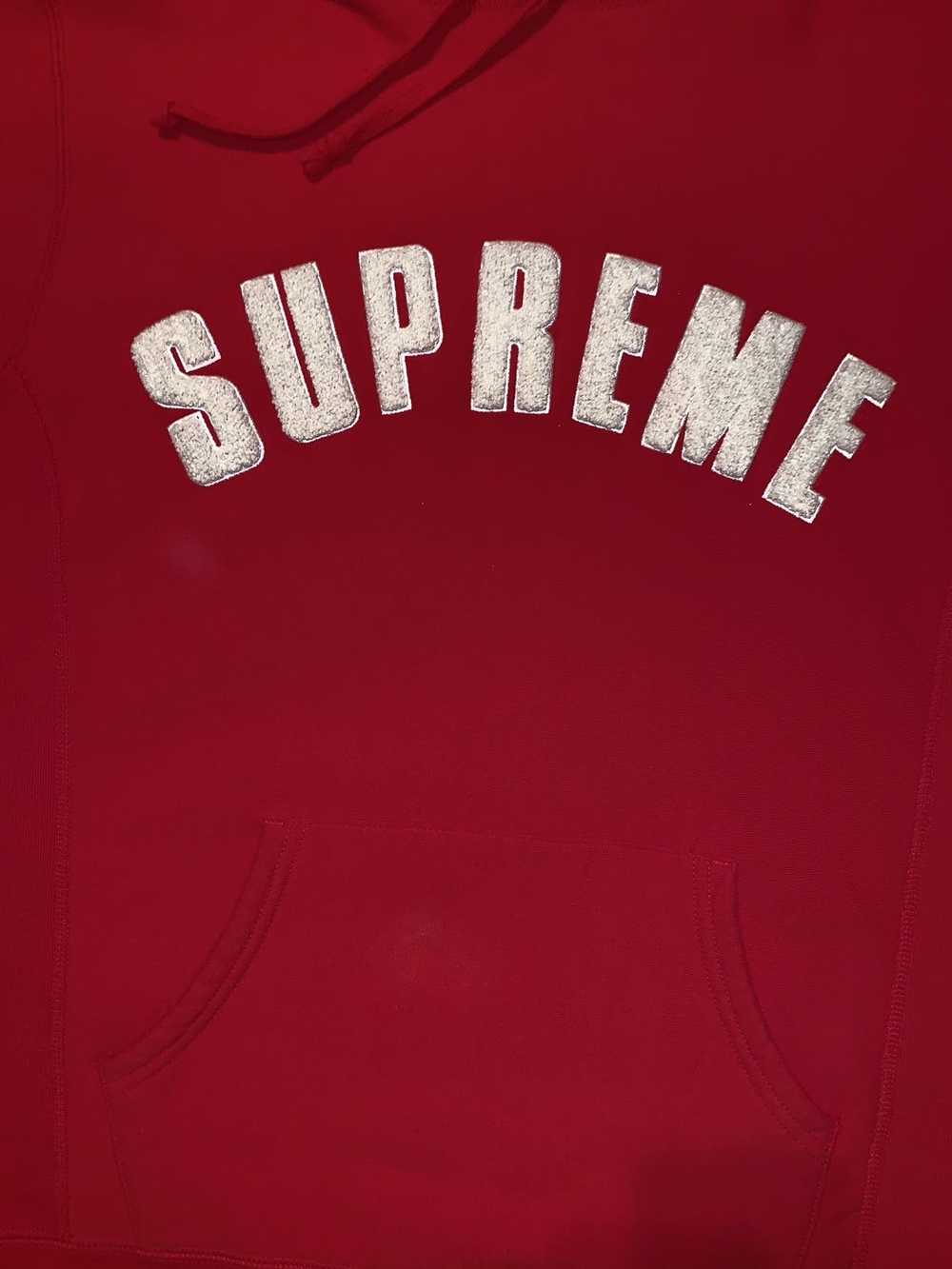 Supreme Supreme Arc Logo Hoodie Large Red Chenill… - image 2