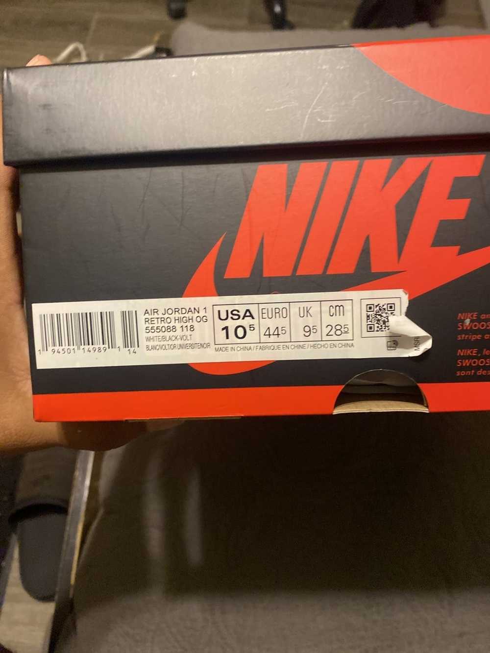 Jordan Brand × Nike Jordan 1 high “volt gold” - image 9