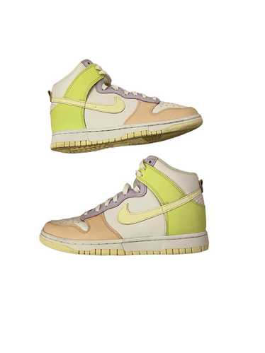 Nike Nike Dunk High Lemon Twist Size 7.5W