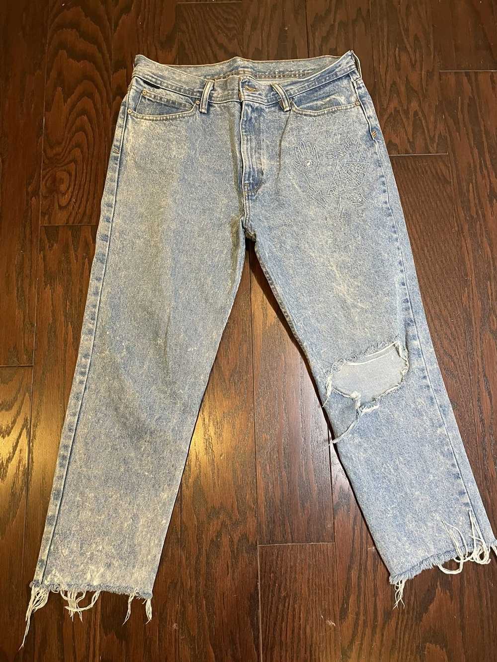 Streetwear Distressed Jeans with Stitching - image 1