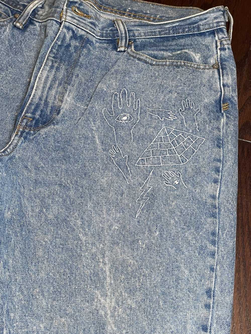 Streetwear Distressed Jeans with Stitching - image 4