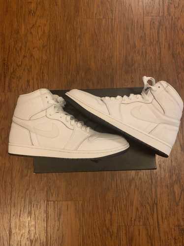 Jordan Brand × Nike Jordan 1 Retro Perforated Whit