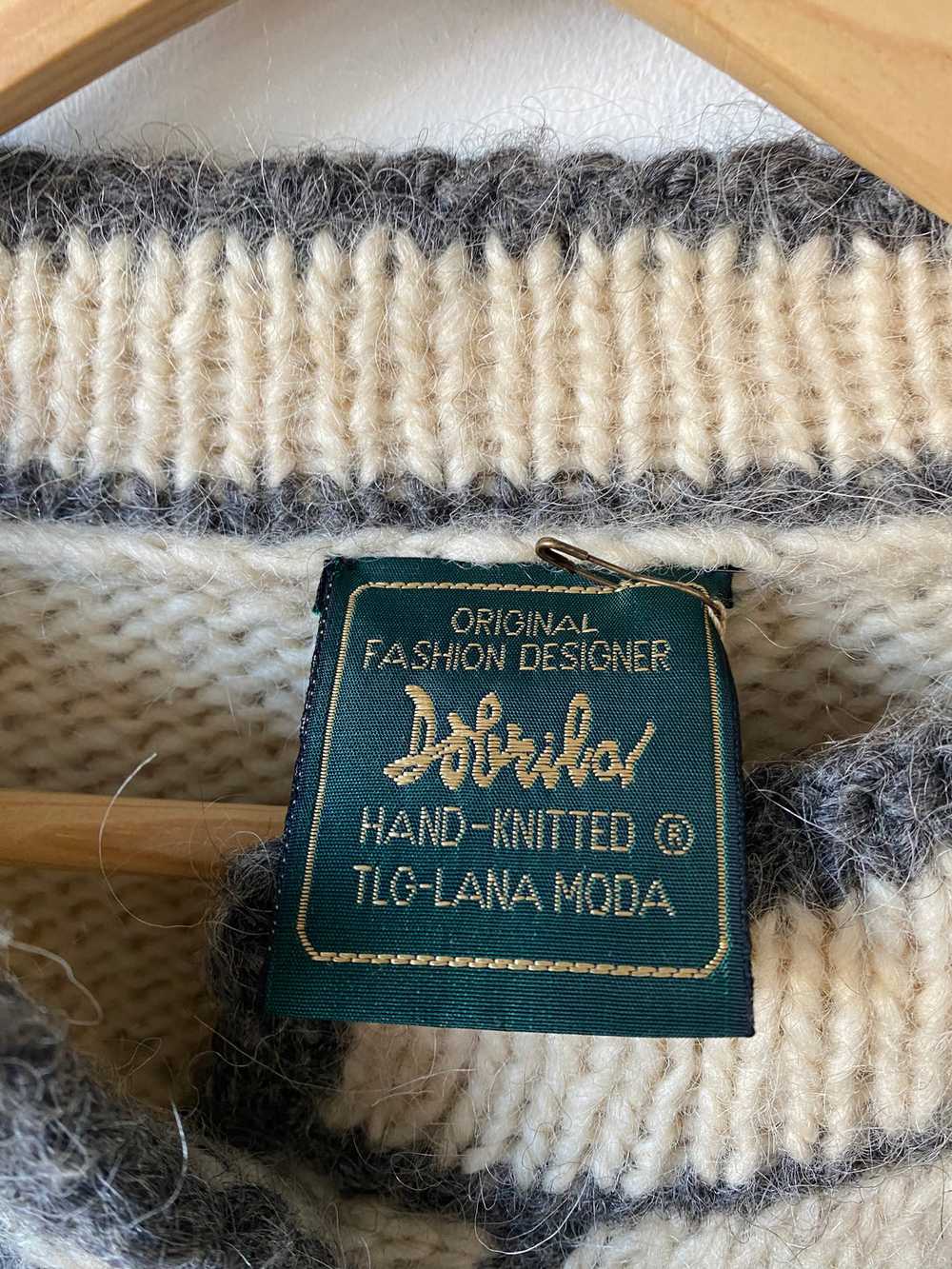 Vintage Dobrila Hand Knit Floral Sweater Coat - image 3