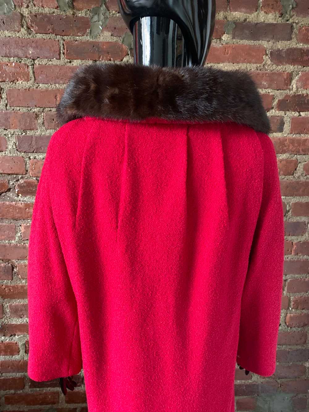 60s Stevens Hockanum Coat w/ Mink Collar - image 8