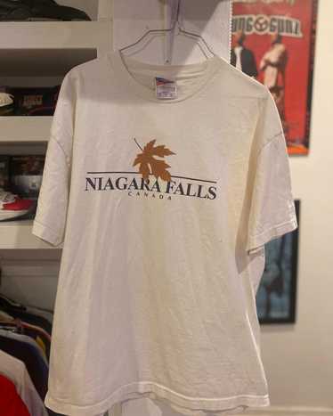 Vintage 90’s Niagara Falls tee. - image 1