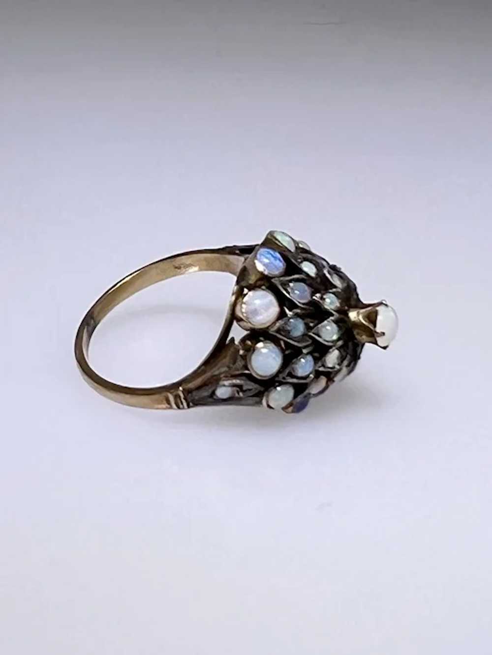 Vintage 14kt gold Opal gemstone ring, princess st… - image 3