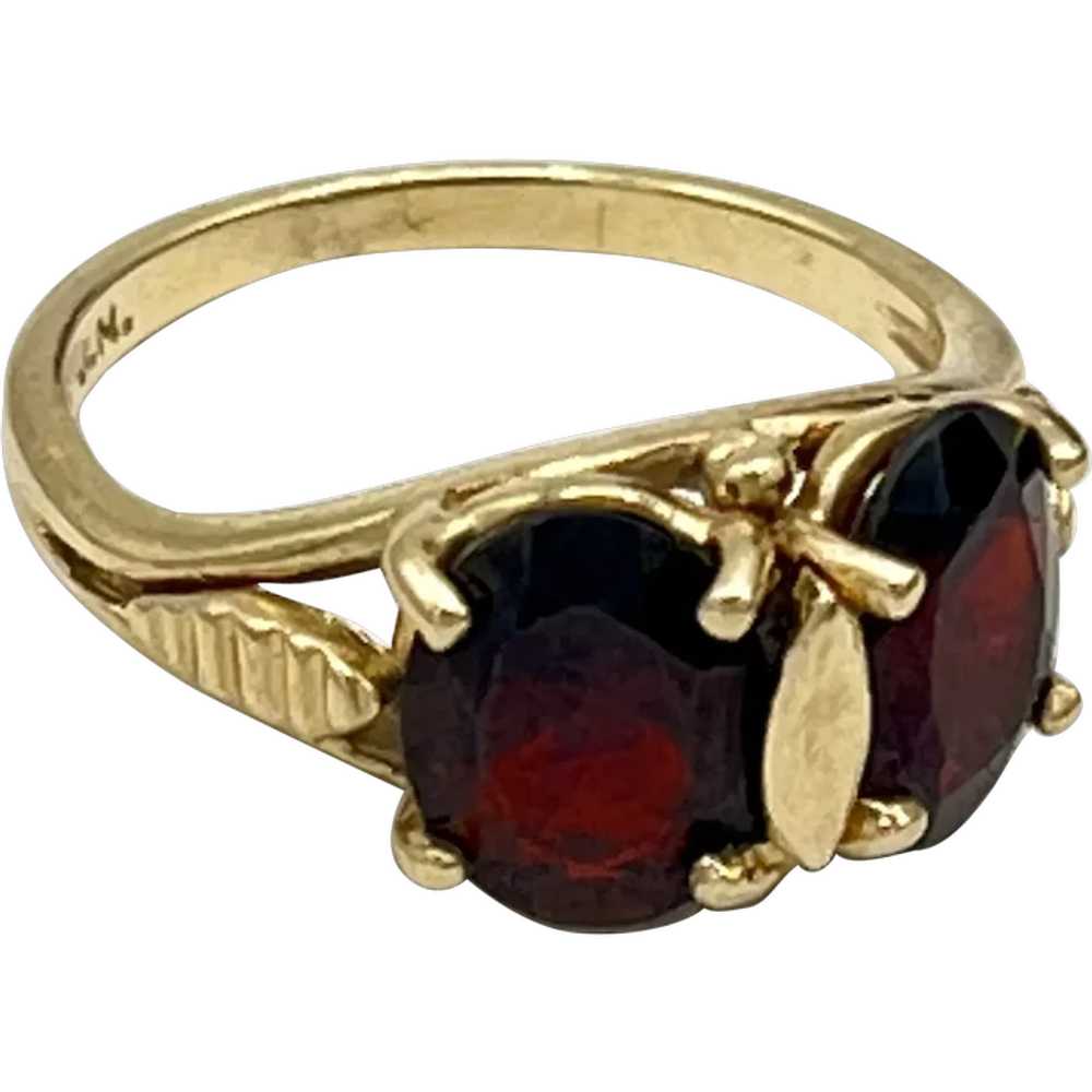 Vintage 14K Gold Ring with 2 Garnet Stones Size 4 - image 1