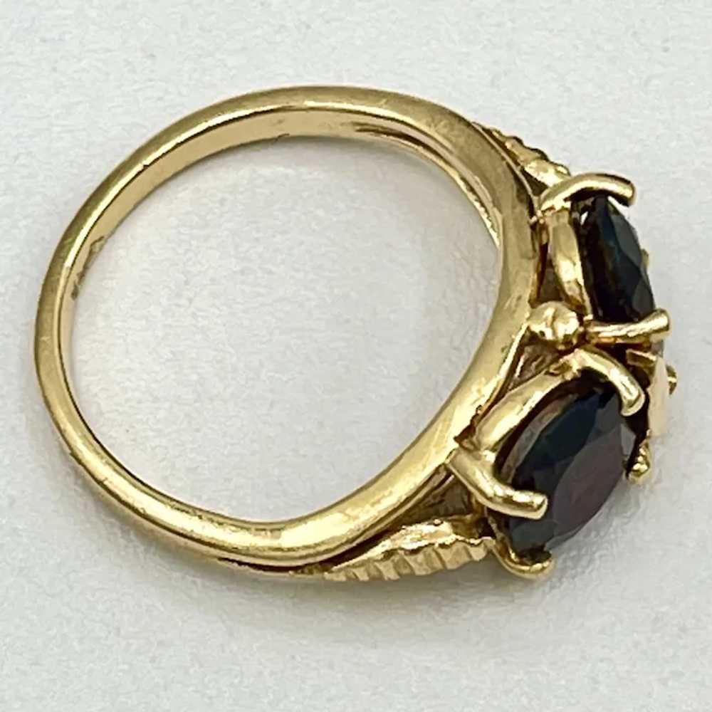 Vintage 14K Gold Ring with 2 Garnet Stones Size 4 - image 5