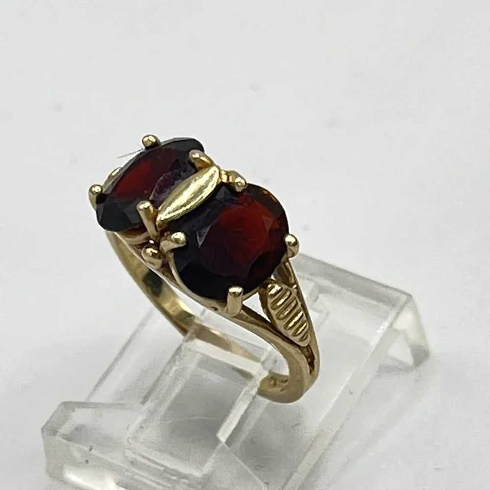 Vintage 14K Gold Ring with 2 Garnet Stones Size 4 - image 7