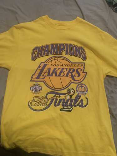 vintage Los Angeles Lakers Back To Back Champions Shirt - Kingteeshop