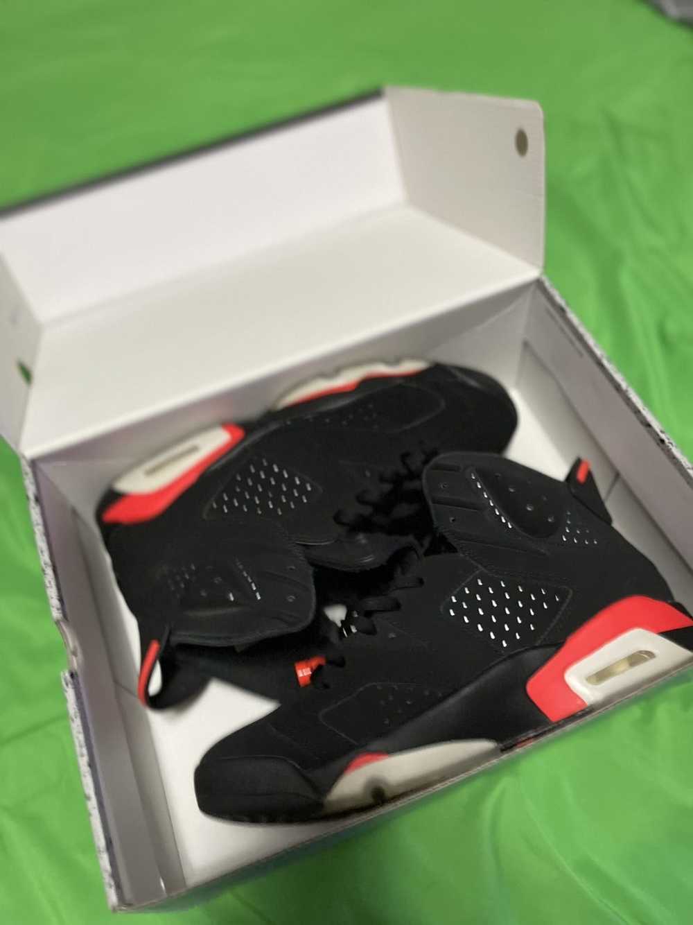 Jordan Brand × Nike Air Jordan 6 Retro 2019 Infra… - image 8