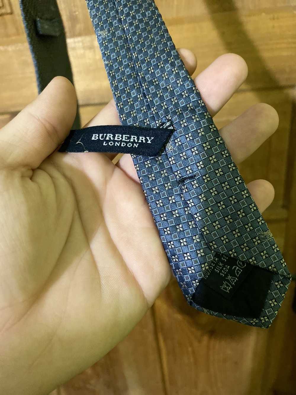 Burberry × Luxury × Vintage Burberry tie monogram - image 4