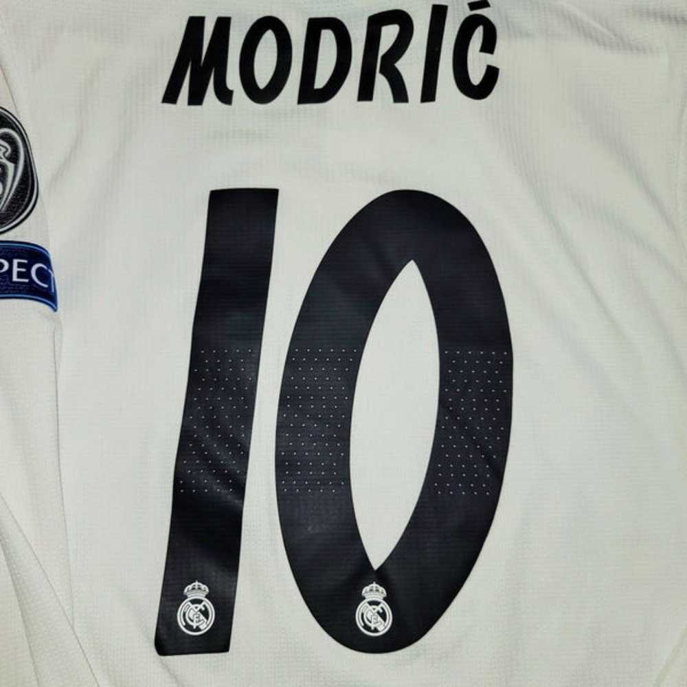 Adidas Modric Real Madrid 2018 UEFA PLAYER ISSUE … - image 3