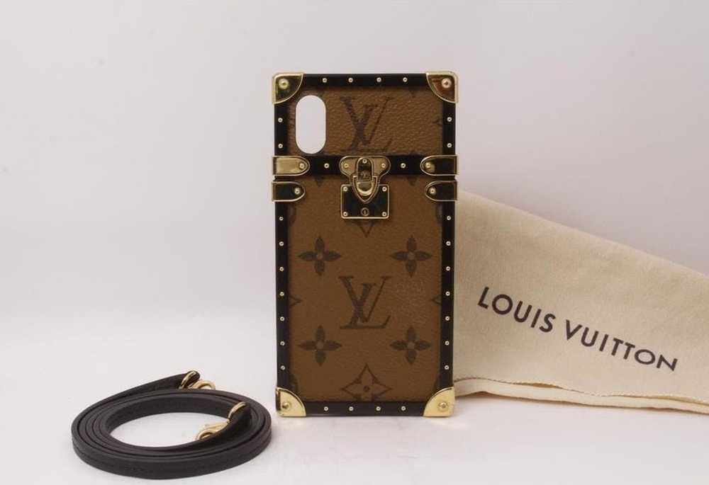 Louis Vuitton Louis Vuitton Reverse Eye Trunk iPh… - image 9
