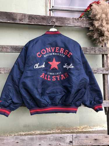 Jaket on sale converse logo