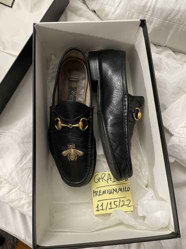 Gucci Gucci Bee embroidered Leather Loafers
