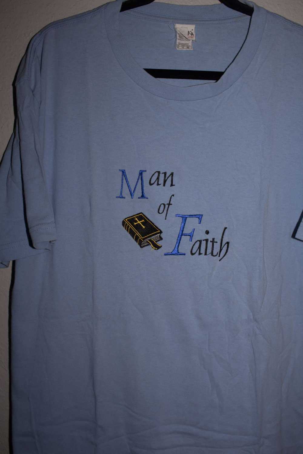 Vintage 90s Man of Faith Embroidered T-Shirt - image 3
