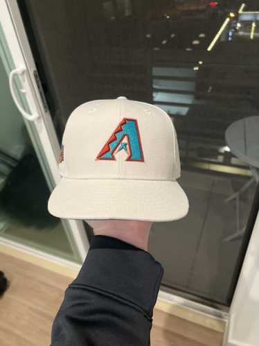 Exclusive Arizona Serpientes 7 1/4 Fitted Hat Blue Icy Topperz Diamondbacks