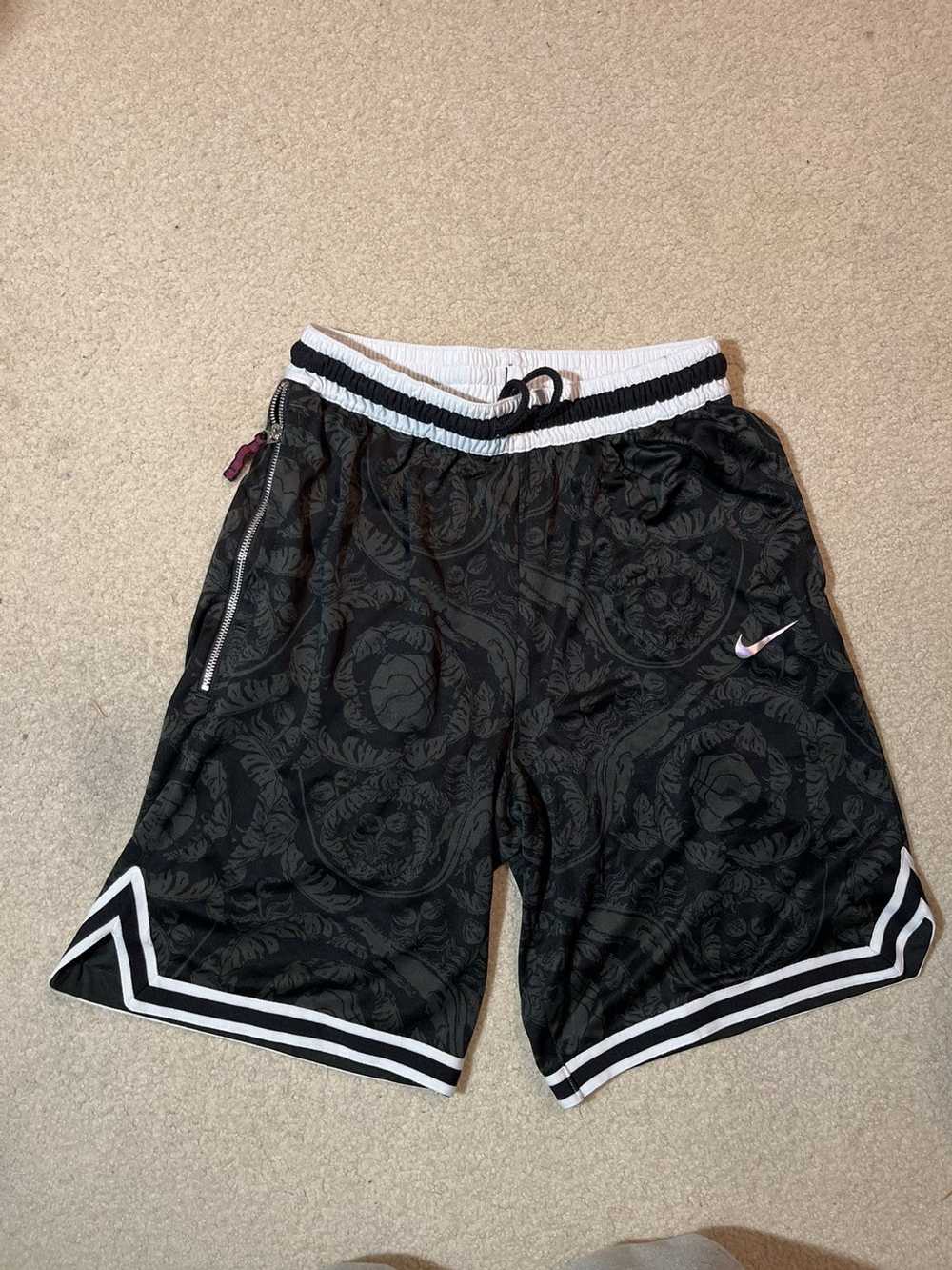 Nike Nike DNA shorts size M - image 1