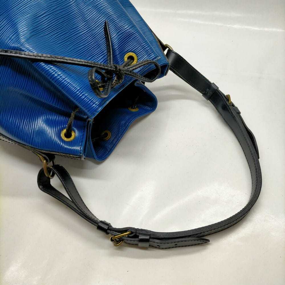 Louis Vuitton Petit Noé trunk leather handbag - image 4