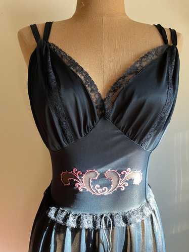 Amazing 1950’s Vintage Black Nightgown