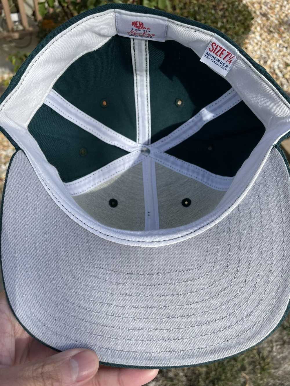 New Era Wagner College New Era fitted hat 7 1/4 - image 3