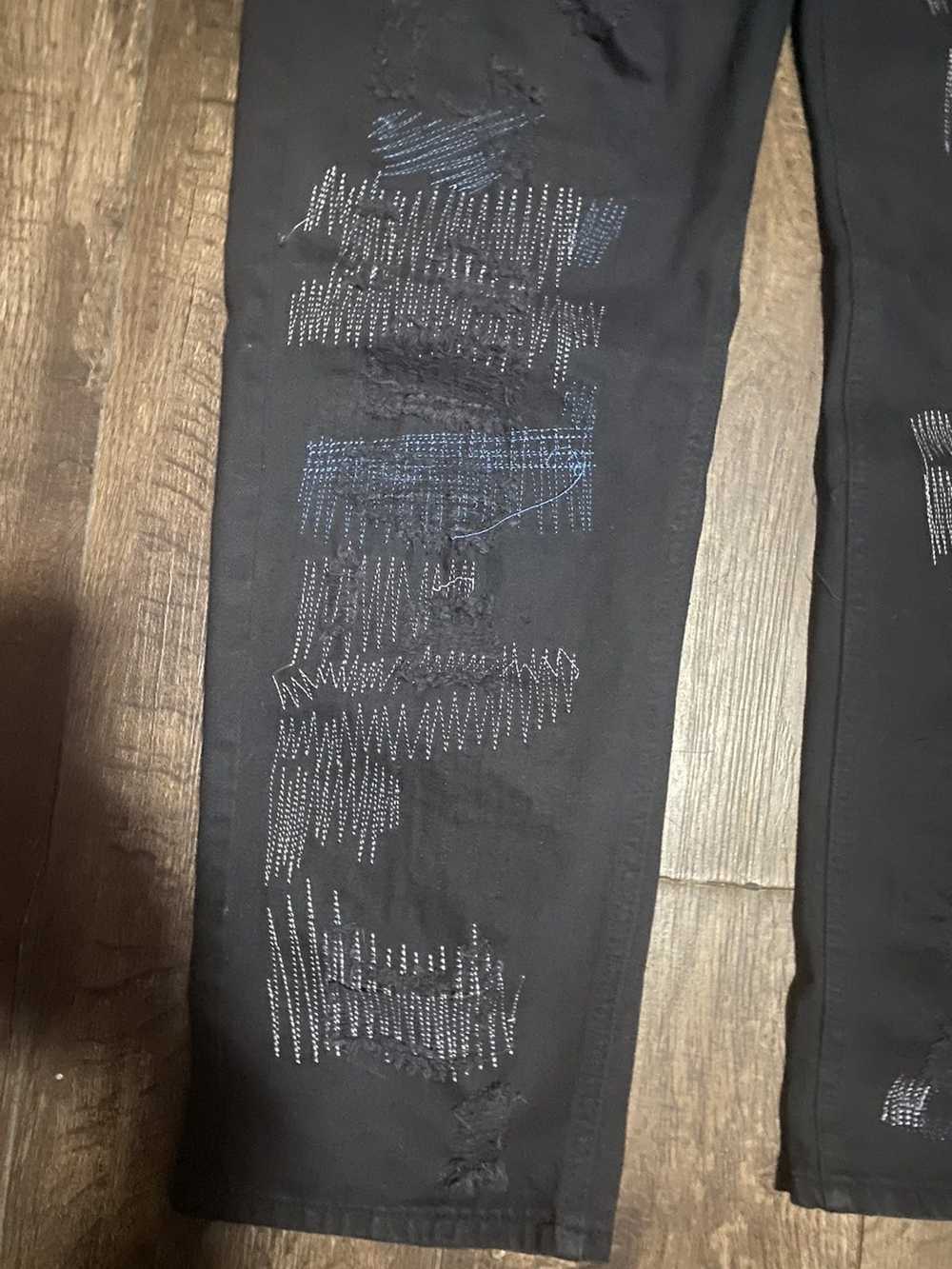 Streetwear Destroyed and repaired jeans - image 2
